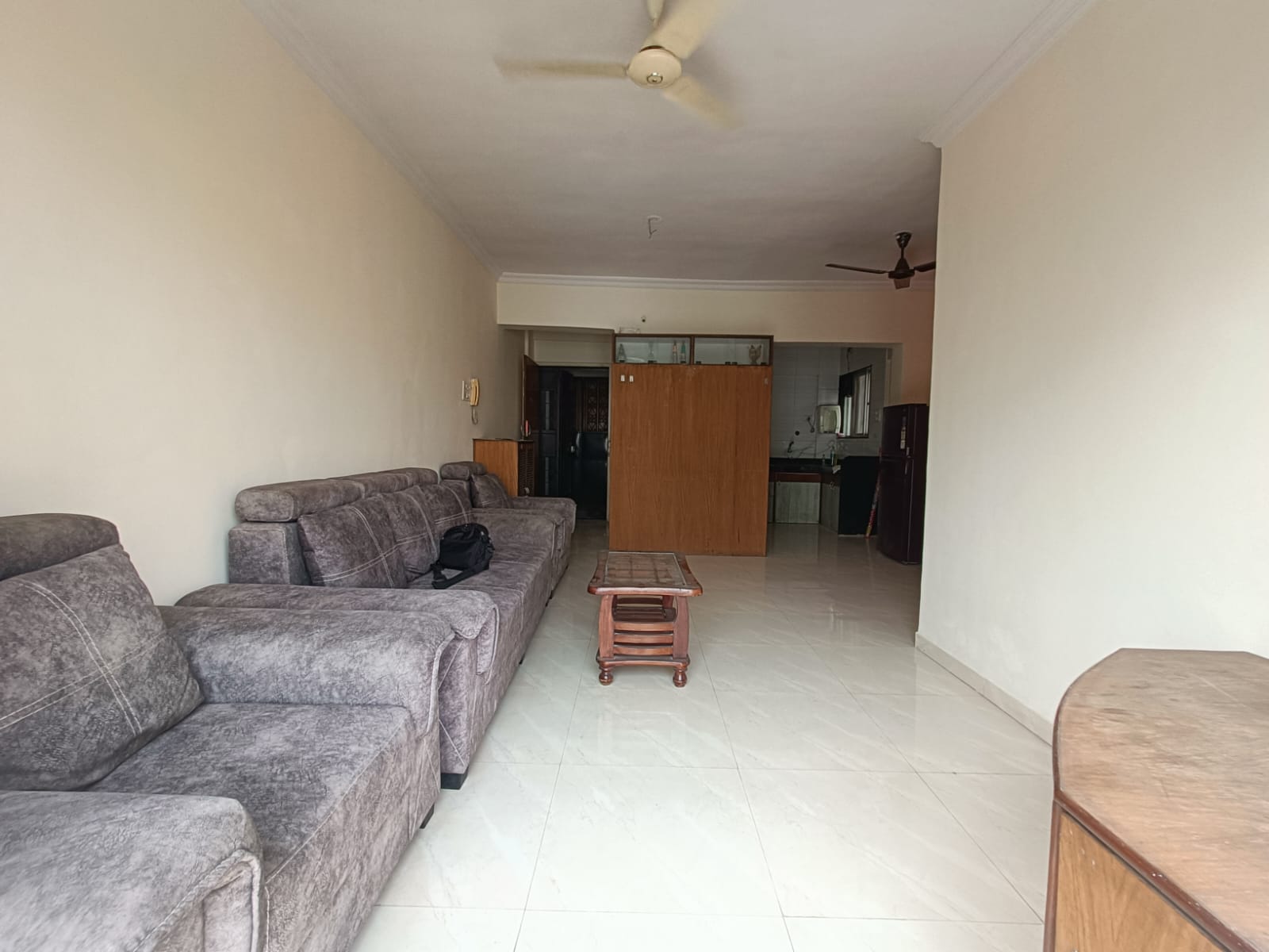 2 BHK + Servant Room Apartment For Rent in Sun Empire