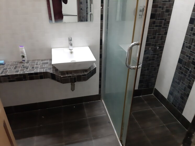 Bathroom, mittal-sun-orbit 3 Bedroom 1600 Sq.Ft. Apartment In Sinhagad Road Pune 9112188