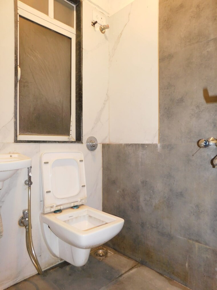 Bathroom, ariana-residency 1 Bedroom 374 Sq.Ft. Apartment In Borivali East Mumbai 9112200