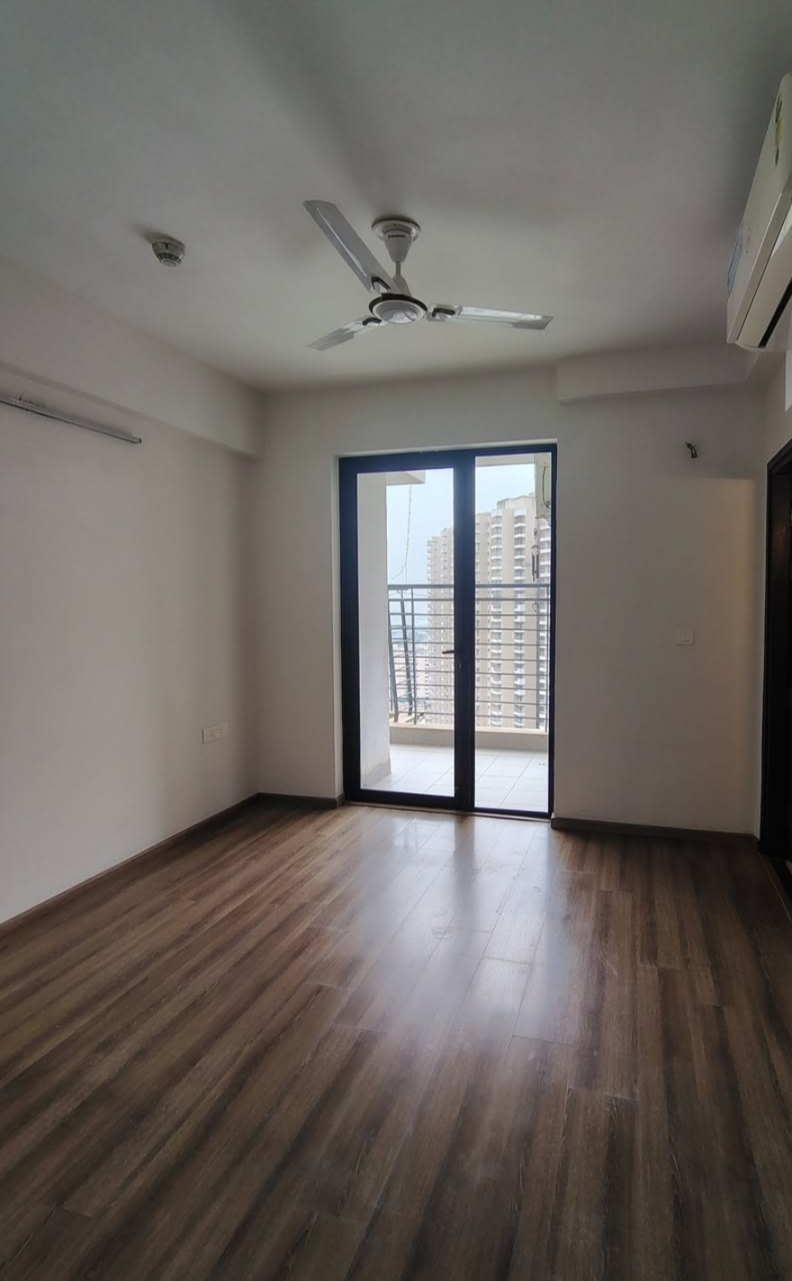 3 BHK Apartment For Sale in Shapoorji Pallonji Joyville Gurgaon