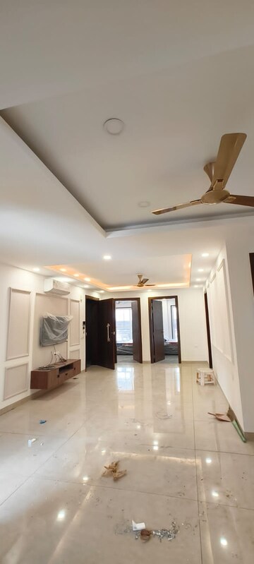 Living Room in 2 BHK Builder Floor at Sector 56 – for Rent
