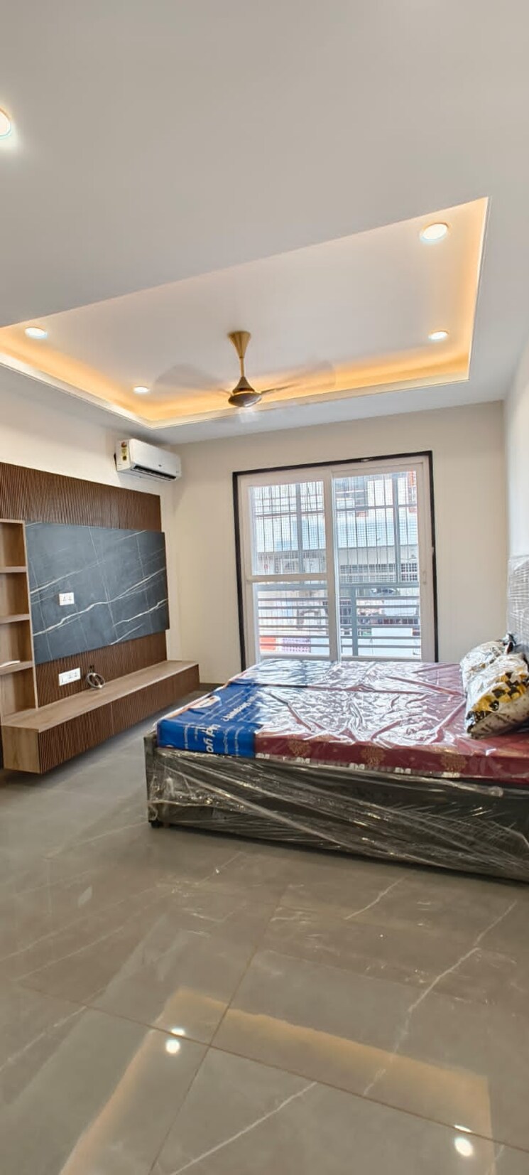 Bedroom, sector 56 2 Bedroom 250 Sq.Yd. Builder Floor In Sector 56 Gurgaon 9112270