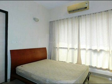 Bedroom in 2 BHK Apartment at Ashok Gardens, Sewri – for Rent