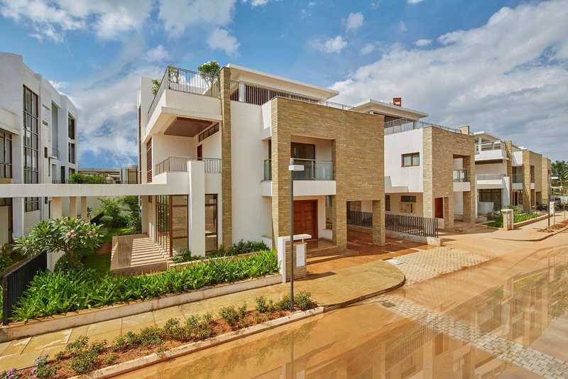 4 BHK + Servant Room 5576 Sq.Ft. Villa in Prestige White Meadows