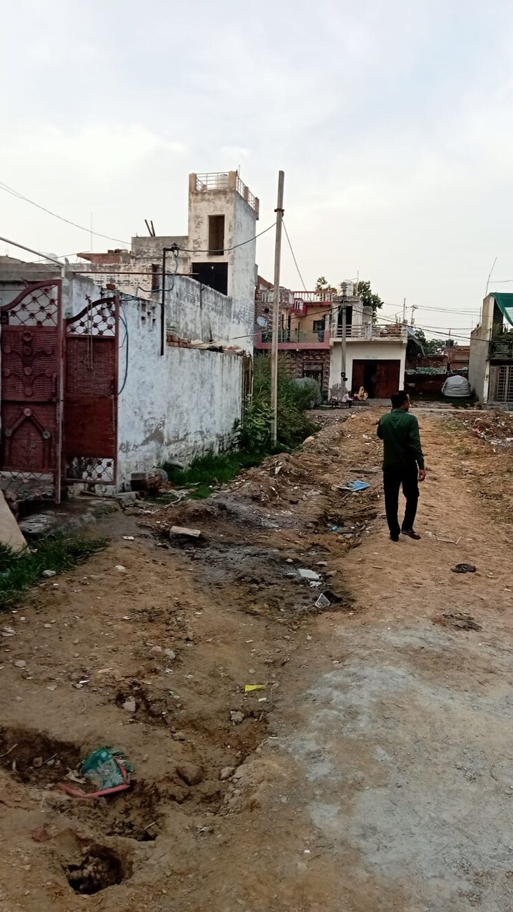 Exterior View, dadri  80 Sq.Yd. Plot In Dadri Greater Noida 9112271