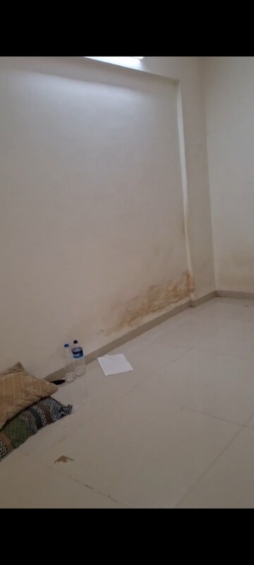 Room in 1 RK Apartment at Vile Parle Anita Apartment, Vile Parle East – for Rent