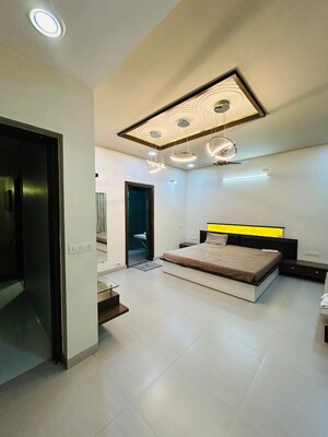 Team Area in 5 BHK Independent House at Science City – for Sale