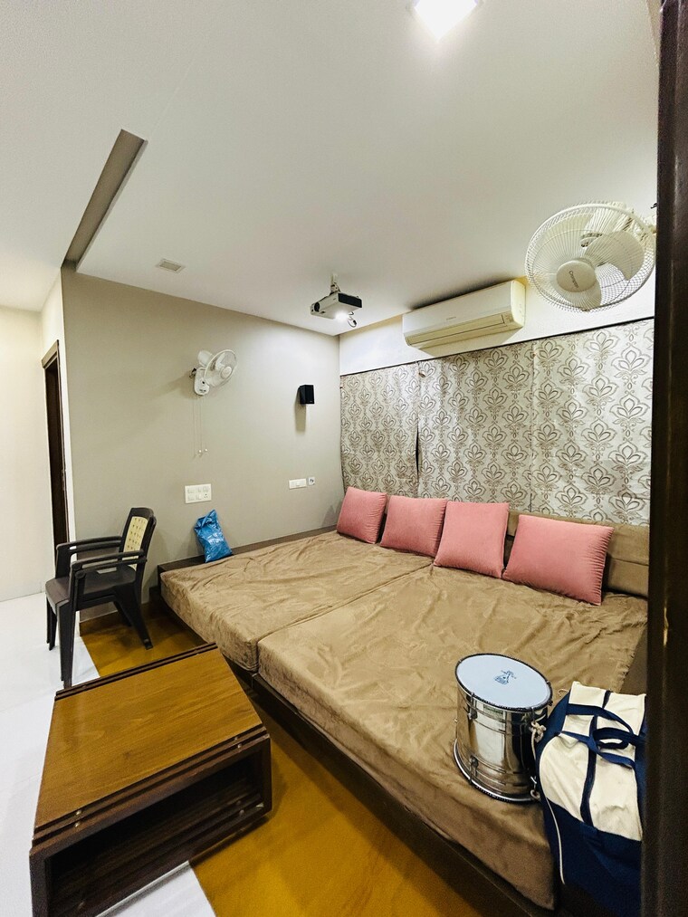 Team Area, science city 5 Bedroom 470 Sq.Ft. Independent House In Science City Ahmedabad 9112329