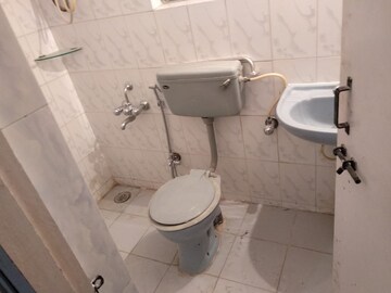 Bathroom in 2 BHK Apartment at Sun Paradise Phase II, Sinhagad Road – for Rent
