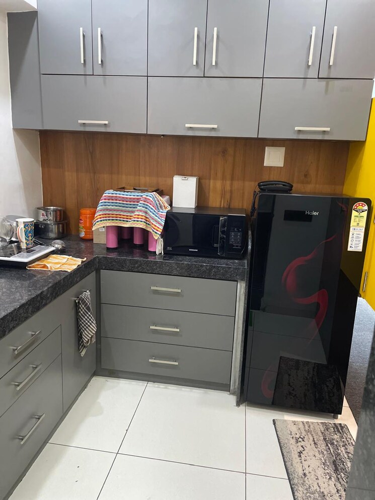 Kitchen, science city Commercial Office Space in IT/SEZ 1803 Sq.Ft. In Science City Ahmedabad 9112371