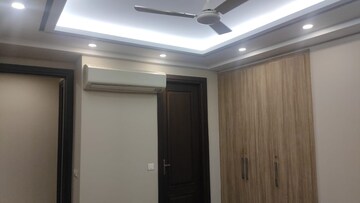  4 BHK Apartment at Green Park – for Rent