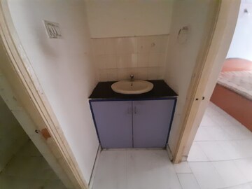 Bathroom in 2 BHK Apartment at Sun Paradise Phase II, Sinhagad Road – for Rent