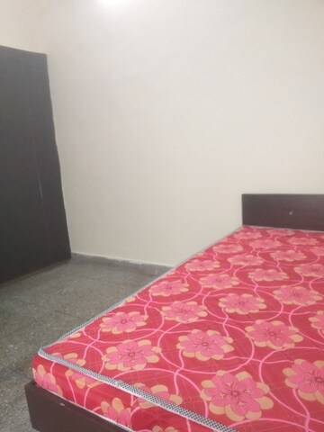Bedroom in 1.5 BHK Builder Floor at Old Rajinder Nagar – for Rent