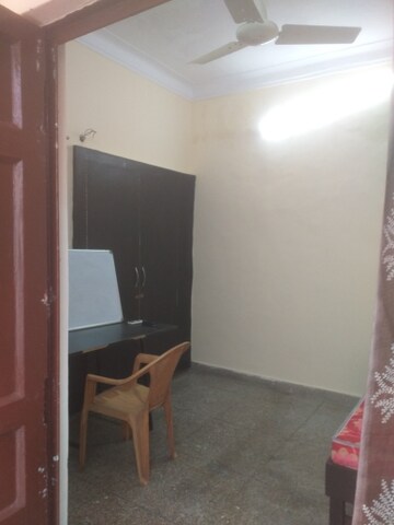 Bedroom in 1.5 BHK Builder Floor at Old Rajinder Nagar – for Rent