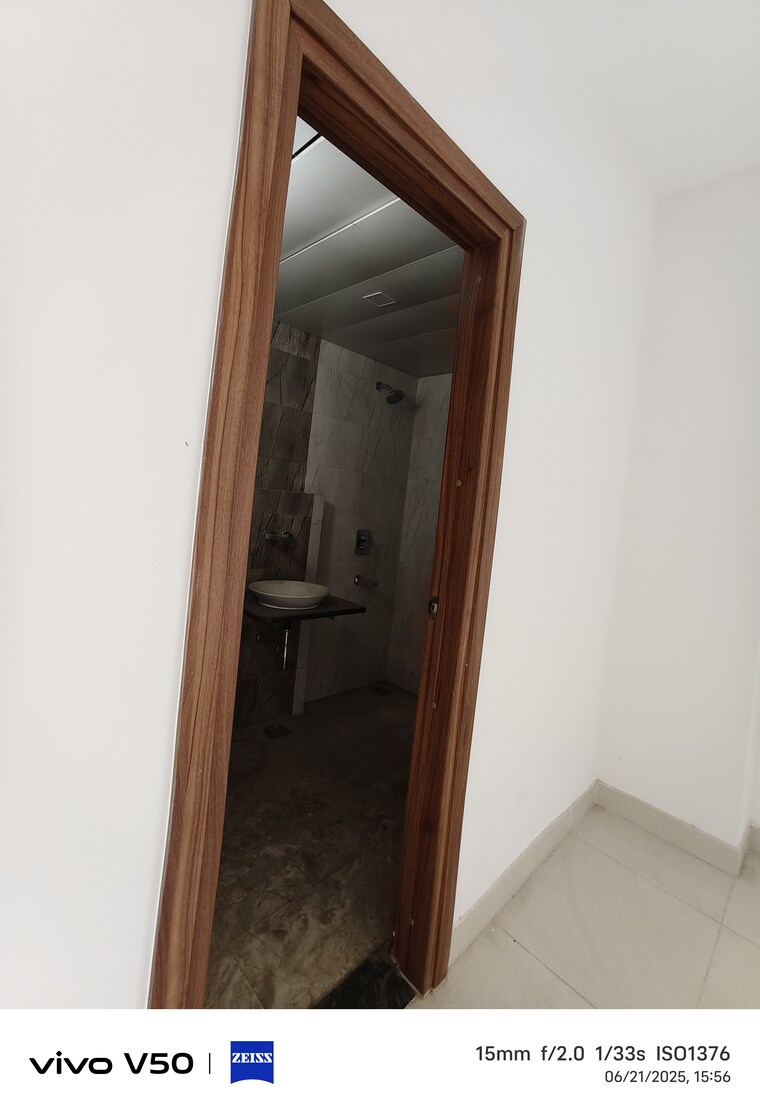 Washroom, azeagaia-botanica 3 Bedroom 1425 Sq.Ft. Apartment In Vrindavan Yojna Lucknow 9112362