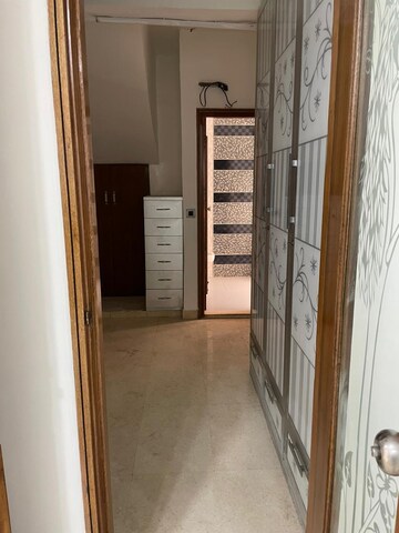 Balcony in 3 BHK Independent House at RWA Apartments Sector 52, Sector 52 – for Rent