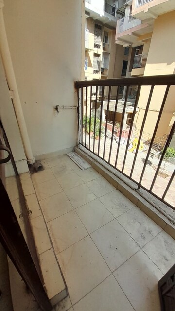 Balcony in 1 BHK Apartment at Vasant Kunj – for Rent
