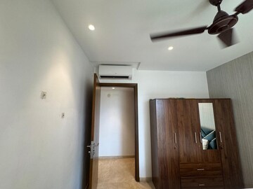  2 BHK Apartment at Hiranandani Castle Rock, Powai – for Rent
