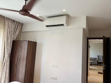  2 BHK Apartment at Hiranandani Castle Rock, Powai – for Rent