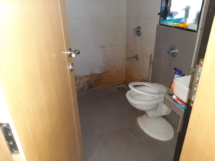 Bathroom, mittal-sun-planet-phase-2 3 Bedroom 1500 Sq.Ft. Apartment In Sinhagad Pune 9112392