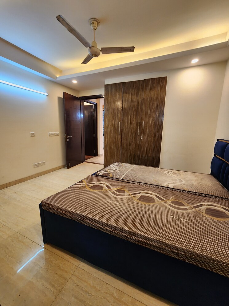 undefined, chattarpur 3 Bedroom 1200 Sq.Ft. Builder Floor In Chattarpur Delhi 9112443