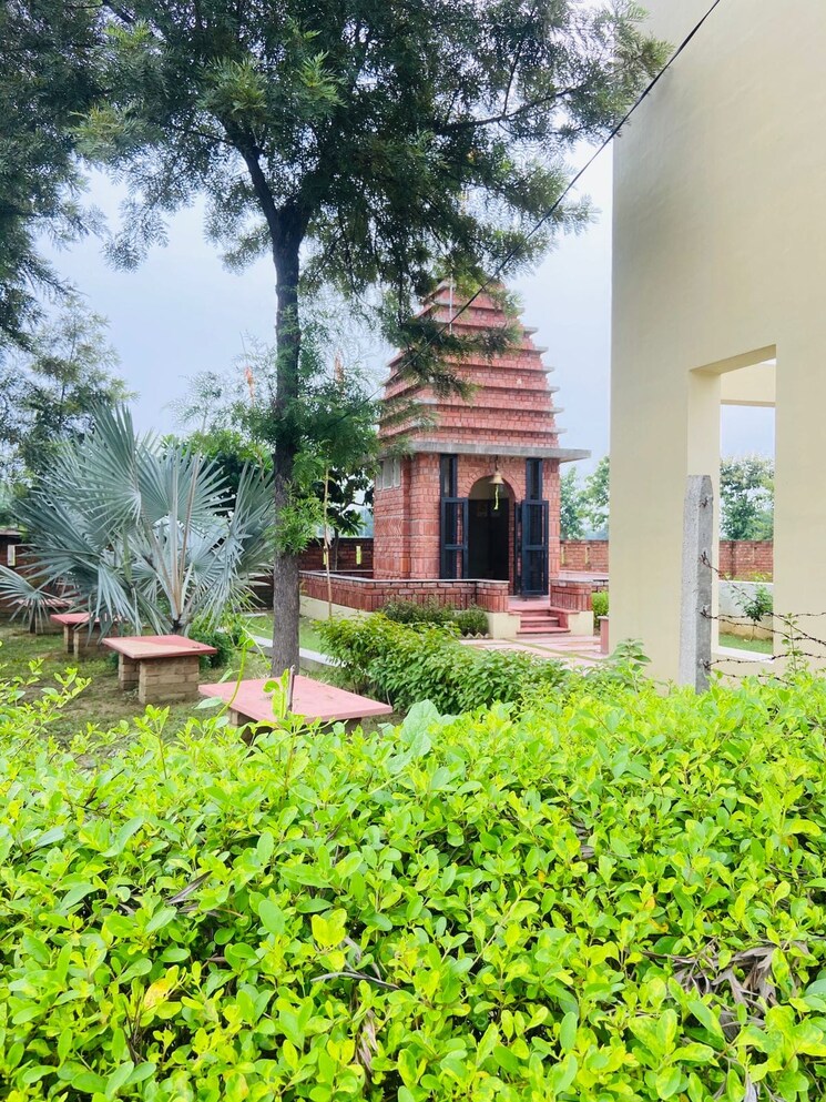 Garden, mohanlalganj  2238 Sq.Ft. Plot In Mohanlalganj Lucknow 9102034