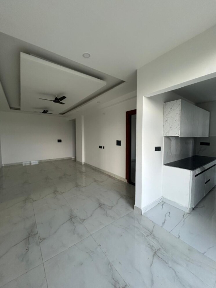 Room, turner road 3 Bedroom 1530 Sq.Ft. Apartment In Turner Road Dehradun 9112497