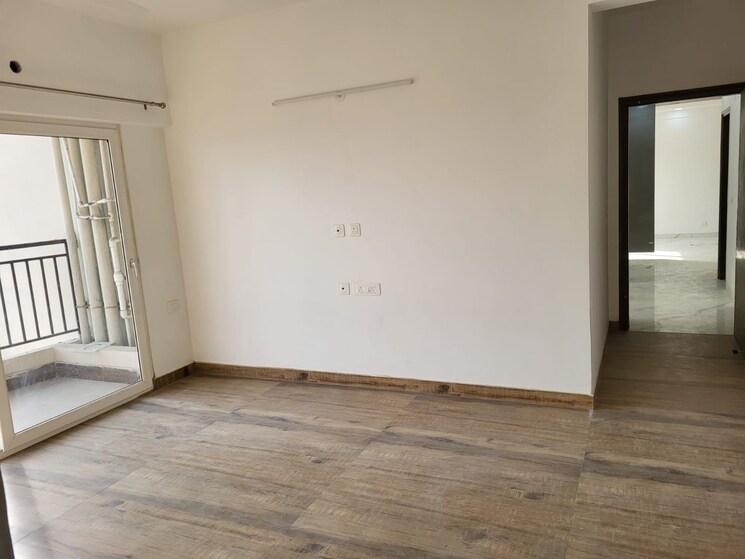 Room, amrapali-golf-homes 2 Bedroom 835 Sq.Ft. Apartment In Sector 4 Greater Noida Greater Noida 9112534