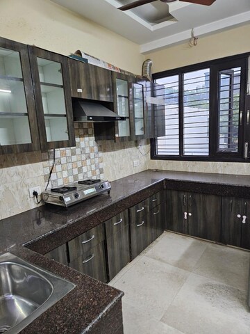 Kitchen in 2 BHK Builder Floor at Sector 56 – for Rent