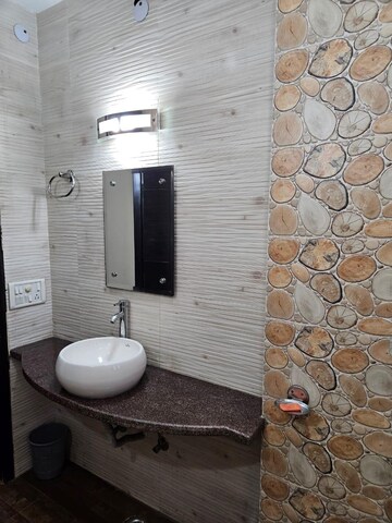 Bathroom in 2 BHK Builder Floor at Sector 56 – for Rent
