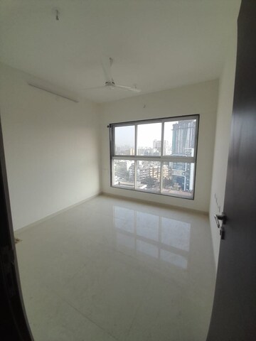 Room in 2 BHK Apartment at Kush Pride, Kandivali West – for Sale