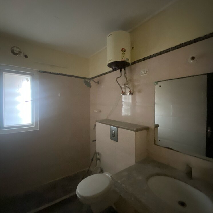 Bathroom, dasnac-the-jewel 3 Bedroom 2175 Sq.Ft. Apartment In Sector 75 Noida 9104170