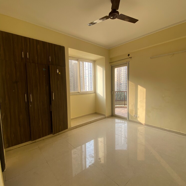 Room, dasnac-the-jewel 3 Bedroom 2175 Sq.Ft. Apartment In Sector 75 Noida 9104170