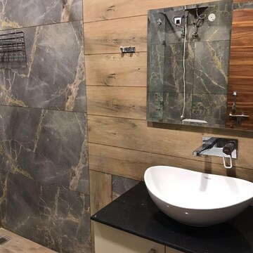 Bathroom in 3 BHK Builder Floor at Sector 46 – for Rent