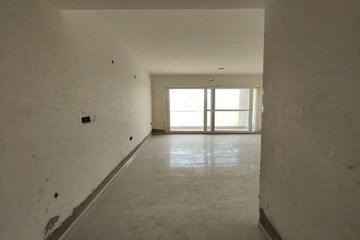 Room in 3 BHK Builder Floor at Khamardih Road – for Sale