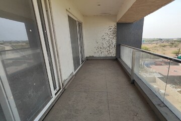 Building Lobby in 3 BHK Builder Floor at Khamardih Road – for Sale