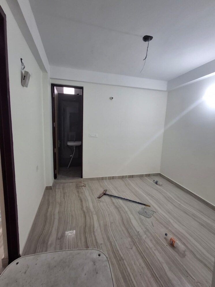 Room, palm-residency-chhatarpur 1 Bedroom 550 Sq.Ft. Apartment In Chattarpur Delhi 9112662