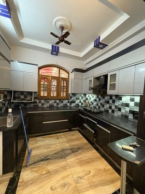 Kitchen in 3 BHK Builder Floor at Shanti CHS Vasundhara, Vasundhara Sector 11 – for Sale