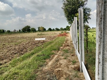 Plot Area in  Plot at Gwalior Road – for Sale
