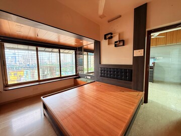 Bedroom in 1.5 BHK Apartment at Darshan Heights Parel, Parel – for Rent