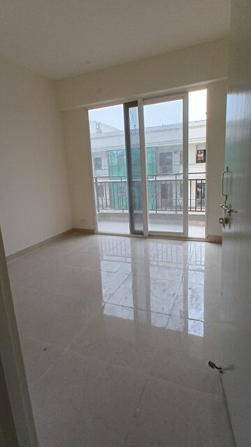 Room in 3 BHK Builder Floor at Sector 36 – for Sale