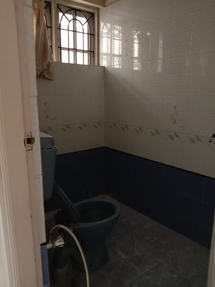 Bathroom, ganga nagar 3 Bedroom 1200 Sq.Ft. Independent House In Ganga Nagar Bangalore 9112767