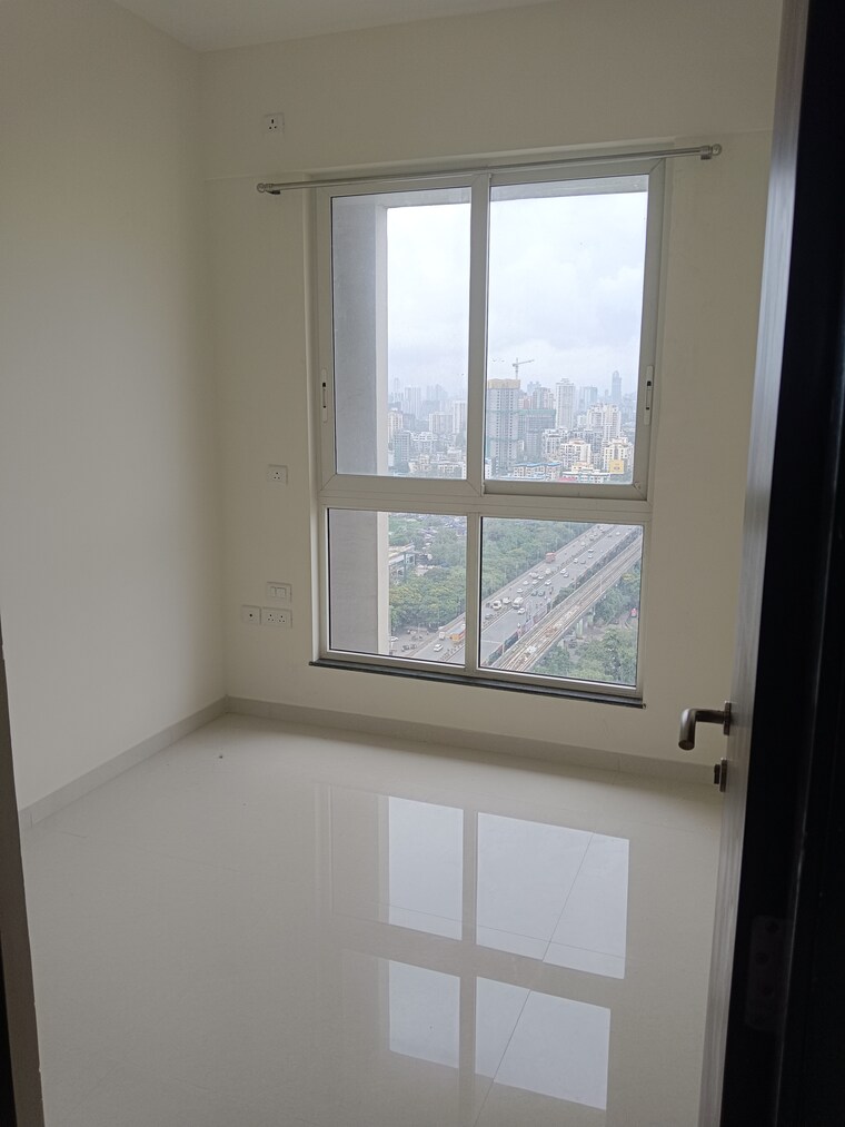 Room, sheth-zuri 2 Bedroom 517 Sq.Ft. Apartment In Laxmi Nagar Thane 9112768