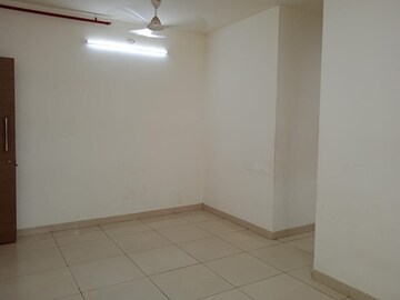 2 BHK Apartment For Rent in The Wadhwa The Address, Ghatkopar West