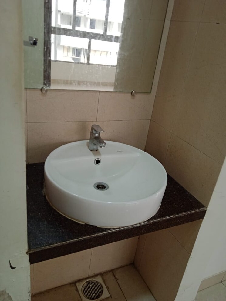 Bathroom, the-wadhwa-the-address 2 Bedroom 1046 Sq.Ft. Apartment In Ghatkopar West Mumbai 9112786
