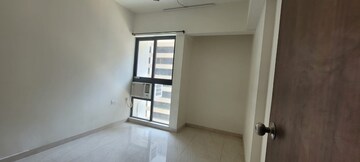 Room in 1 BHK Apartment at Lodha Crown Quality Homes, Majiwada – for Rent