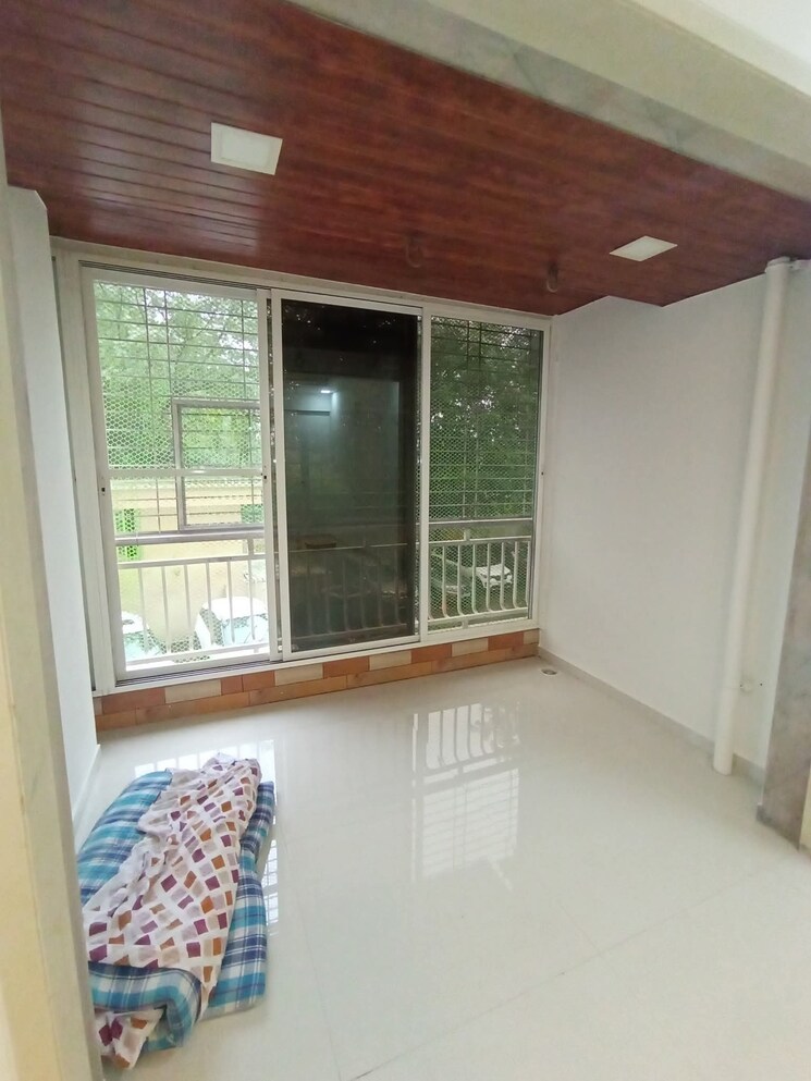 Room, dombivli west 1 Bedroom 755 Sq.Ft. Apartment In Dombivli West Thane 9112815