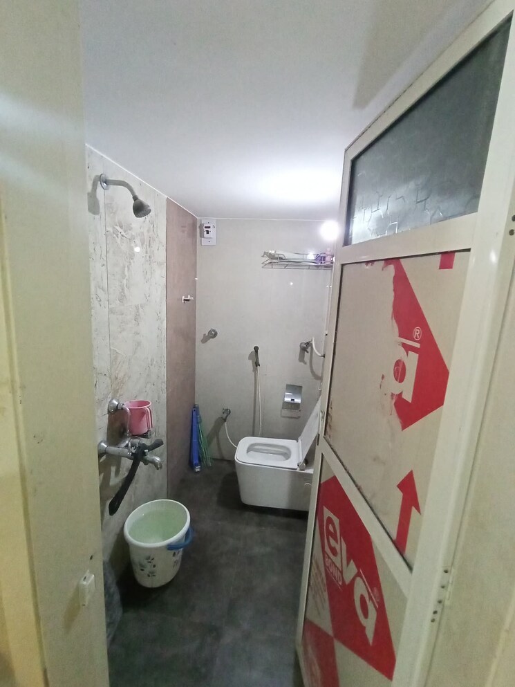 Bathroom, dombivli west 1 Bedroom 755 Sq.Ft. Apartment In Dombivli West Thane 9112815