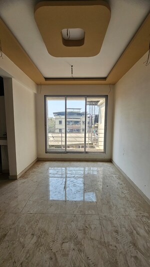 Room in 2 BHK Apartment at Dombivli West – for Sale