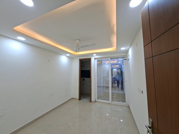 Room, palm-residency-chhatarpur 3 Bedroom 1300 Sq.Ft. Builder Floor In Chattarpur Delhi 9112853
